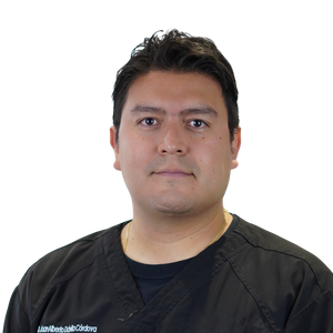 Dr. Juan Alberto Dávila Córdova
